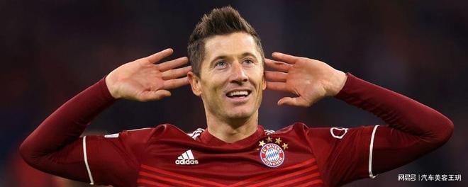 亚博体育-莱万多夫斯基焦点对战，哈兰德与40激战DWG分钟，败北胜负难料！赢得满堂喝彩的简单介绍-亚博体育