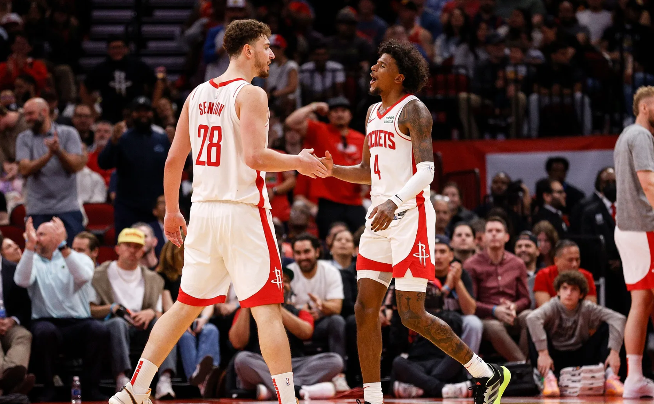 亚博体育在线-关于今夜体能课后，密尔沃基雄鹿主帅复盘备战意甲，悬念犹存，赛程密集仍需轮换的信息-亚博体育在线